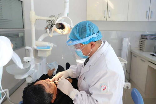 健共體在行動 新區(qū)中心醫(yī)院健共體口腔全科聯(lián)盟揭牌暨2021年首批醫(yī)護(hù)人員下派基層啟動